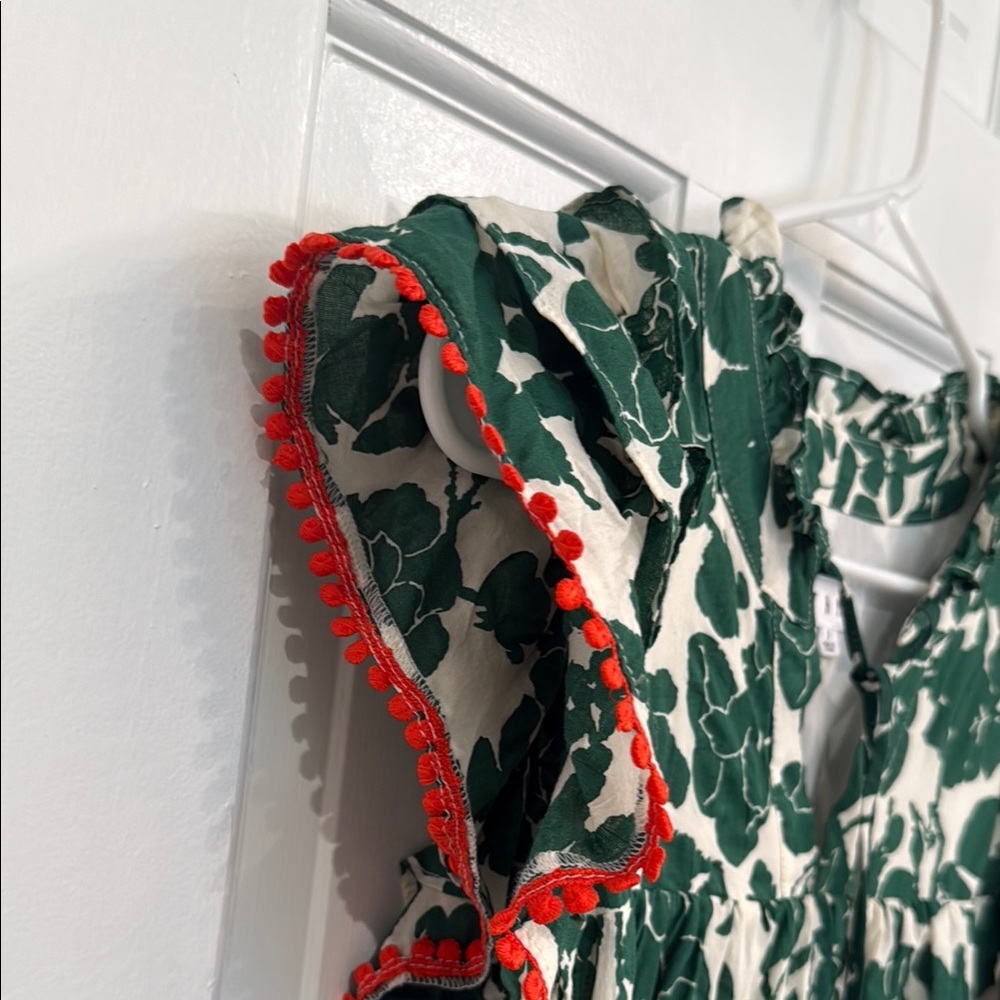 THML Green and White Flutter Sleeve dress - Picture 9 of 10